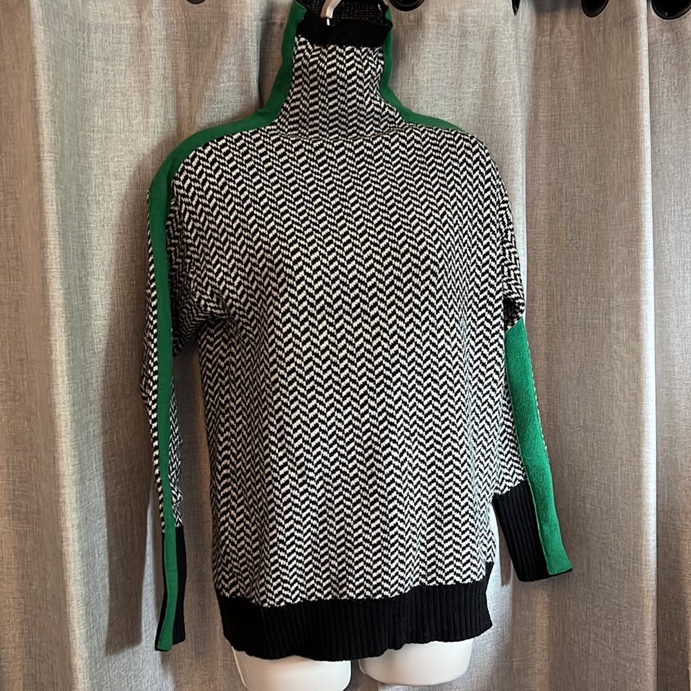 Super warm & very cool sweater